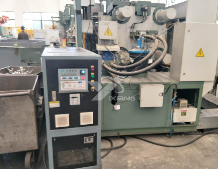 深圳壓鑄行業(yè)單回路油溫機——模溫機