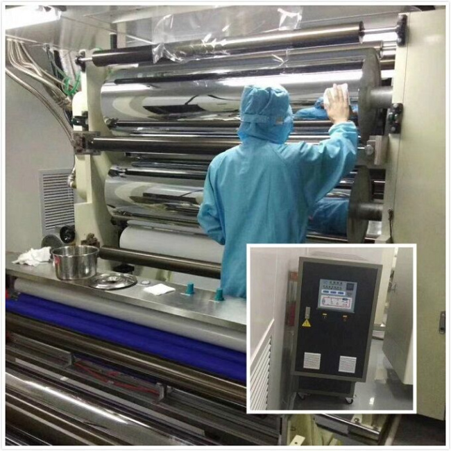 輥輪控溫設(shè)備應(yīng)用手機(jī)屏幕生產(chǎn)線現(xiàn)場(chǎng)測(cè)試中